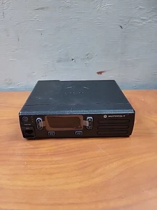 Motorola MOTOTRBO DM1400 Analog Mobile Radio MDM01JNC9JC2AN *UNTESTED* - Picture 1 of 6