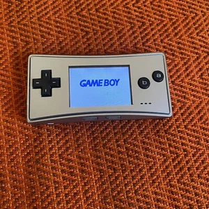 Nintendo GameBoy Micro Silver in excellent condition, faceplate Original TESTED! - Picture 1 of 13
