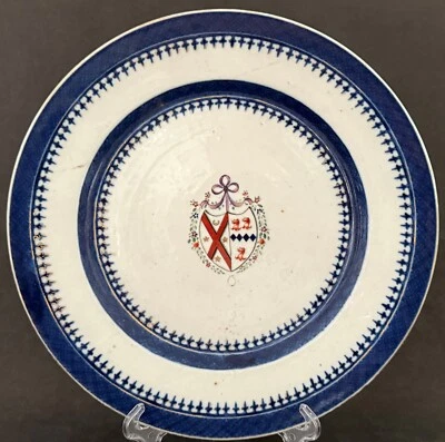Antiguo plato de porcelana armorial chino c.1790 ANDERSON empalado JOHNSON Foto 1 de 4