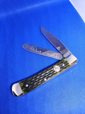Escudo Bandera JW Trapper Tamaño Completo Mango Hueso Verde Boker Marca Árbol Foto 1 de 4