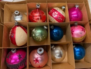 Vintage 1950’s Era Shine Brite Glass Ornaments Lot of 12 - USA/Poland - Picture 1 of 11