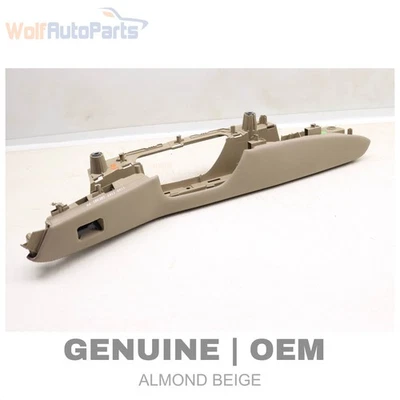 2010-2013 MERCEDES-BENZ E63 AMG - Front Right DOOR Panel PULL / Armrest - Image 1 of 4