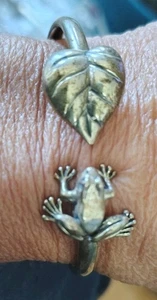 Vintage Sterling Kabana Frog and Leaf Flex Bangle Bracelet - Picture 1 of 7