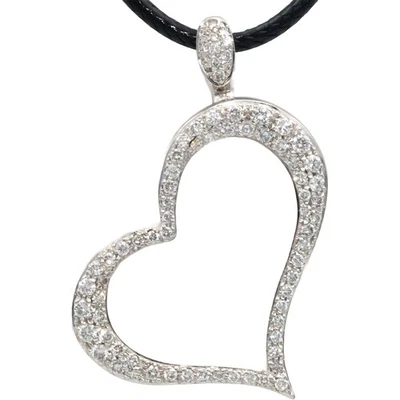 Colgante de corazón de diamantes de 1,0 quilates de oro blanco de 18 quilates de joyería de diseñador Piaget Foto 1 de 4