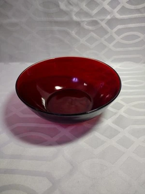 Anchor Hocking Royal Ruby Red Serving Bowl Bowl 8 1/2" Wide  - Image 1 of 4