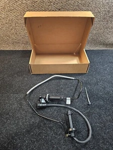 LuK CRS020 Clutch Master and Slave Cylinder Assembly For Ford F-250 1998-2005 - Picture 1 of 11