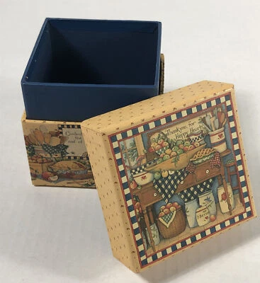 BOB'S BOXES Heart & Home 1 Piece 4” Gardening Baking Kitchen Design Susan Wright - Image 1 of 4