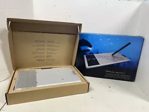 Stylo capture bambou Wacom CTH470 et tablette de retouche photo tactile boîte ouverte artiste - Photo 1/9