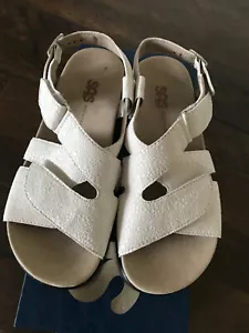 SAS Women's Shoes Huggy Sandal Vanilla 7 Medium FREE SHIPPING Brand New In Box - Picture 1 of 15