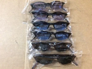 CAJA SURTIDA DE GAFAS DE SOL GAFAS DE SOL CONJUNTO DE 6 LENTES PEQUEÑAS COLOR CRISTAL - Imagen 1 de 5