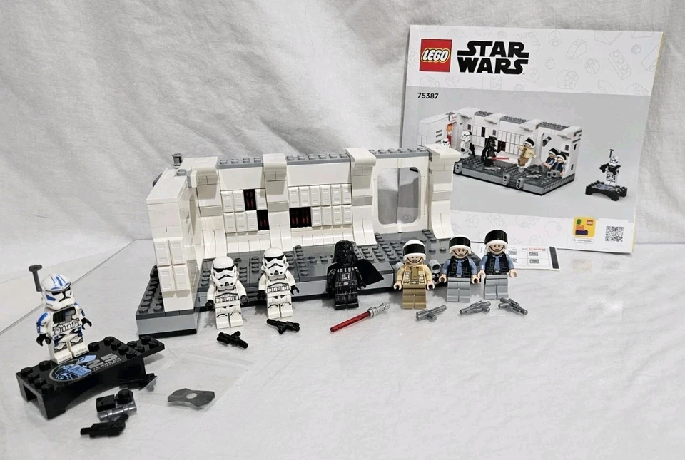 Lego Star Wars Set #74387 Boarding The Tantive IV Complete No Box - Image 1 of 4