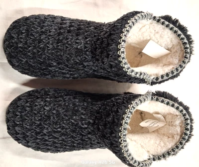 Zapatillas Muk Luks talla 8 negras difusas Foto 1 de 4