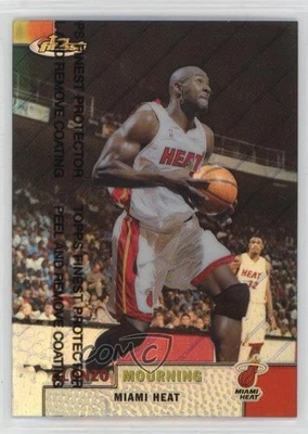 1999-00 Topps Finest Refractor Alonzo Mourning #138 Salón de la fama Foto 1 de 3