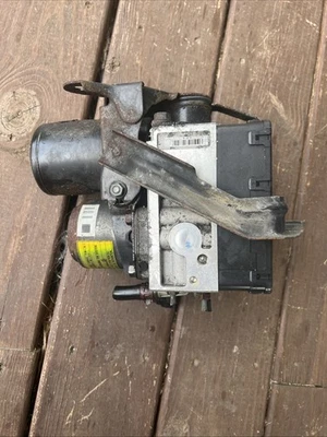 Módulo de bomba ABS híbrido Toyota Highlander 2006-2009 P/N: 44510-48060 OEM Foto 1 de 4