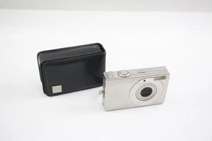 Canon IXUS 90 IS, Digital Compact Camera Working w/ 3 x Canon Zoom - Picture 1 of 5