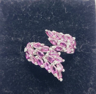 Anillo de derivación con racimo de amatista frambuesa plata de ley 925 acabado rodio talla 8 Foto 1 de 4