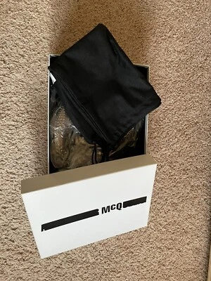ALEXANDER MCQUEEN Solstice studded Texan ankle boots Size 38 New W/box Dust Bag - Image 1 of 4