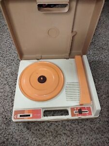 VINTAGE 1978 FISHER PRICE RECORD PLAYER-PHONOGRAPH #825 33 45 RPM Needs Needle