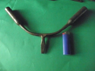 ancien tournevis a deux manche - Photo 1/4