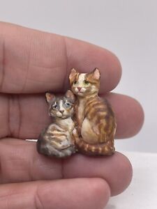 Vintage Artisan SKINNER? FINE Curled Up Kitty Cats Dollhouse Miniature 1:12