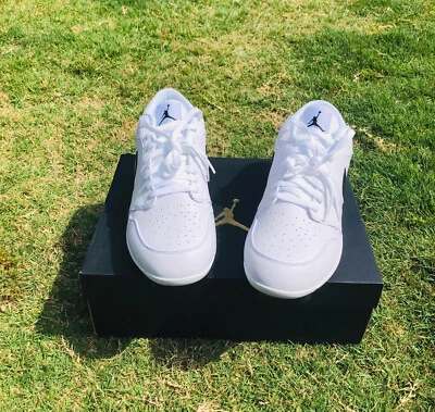 Novo Nike Jordan 1 Retro MCS Baixo Branco Preto CJ8524 100 Masculino Tamanho 12.5 - Imagem 1 de 4