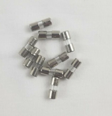 10 Mini Christmas Light Replacement Fuses String Lights 3 AMP - Image 1 of 4