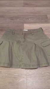 Abercrombie Kids Girl’s Green Cargo Pleated Skort Sz 17/18 - Picture 1 of 4