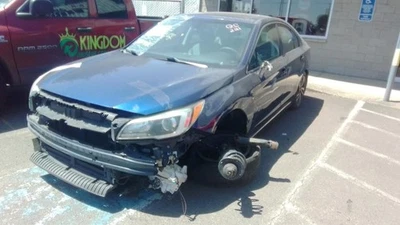 Medidor de flujo de aire de inyección de combustible usado se adapta a: Subaru Legacy 2017 2,5 L sin grado turbo Foto 1 de 4