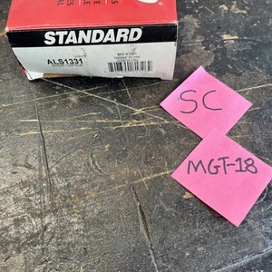 Standard Motor Products ABS Wheel Speed Sensor, 1995-2002 GMC Safari Yukon K1500 - Picture 1 of 4