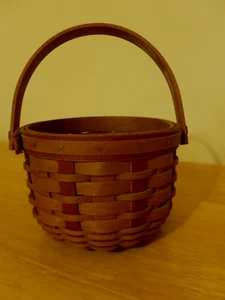 2004 LONGABERGER KLEINER RUNDER KORB, GRIFF, MIT KUNSTSTOFFSCHUTZ - Bild 1 von 5