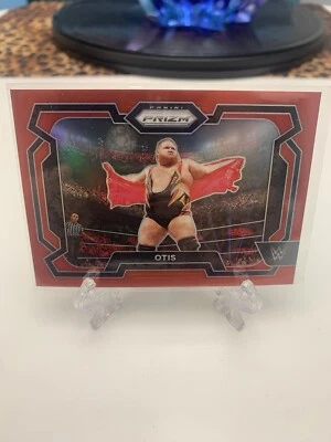 2024 WWE Panini Prizm Otis Red Prizm #85 120/299 - Image 1 of 3