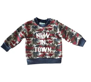 Baby Sweatshirt mit Camouflage-Muster "New In Town" 3/6 Monate - Weeplay - Bild 1 von 6
