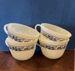 VTG PYREX Lot of 4 Tableware by Corning Milk Glass Coffee Cups Old Town Blue USA - Picture 1 of 3