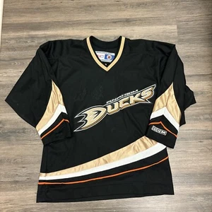 CCM Authentic NHL Anaheim Ducks Black Hockey Jersey Mens M Signed - Picture 1 of 9