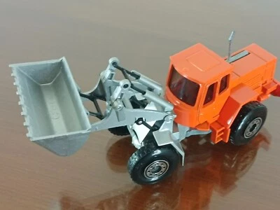 SOLIDO  CHARGEUR VOLVO N°367  Made in France - Photo 1/4