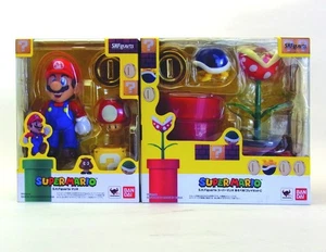 S.H. Figuarts Mario Super Mario Bros Bandai Action Figure w/ Playset C SET NEW - Picture 1 of 7