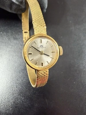 Vintage Bucherer Watch Women 18K Gold Swiss Made 17 jewels Manual Wind  6.75" - Image 1 of 4