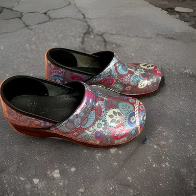 Dansko Gray Blue Pink Paisley Professional Nursing Clog Shoes Womens 41 - Image 1 of 4