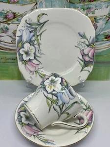 Vintage Ultra Rare Bell China "Madonna Lilies" Trio Teacup Set 1960's Elegance. - Picture 1 of 23