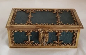 19. Jahrhundert französischer vergoldeter Ormolu-Schmuck/Schmuckschatulle. Neoklassisches Design.  - Bild 1 von 24
