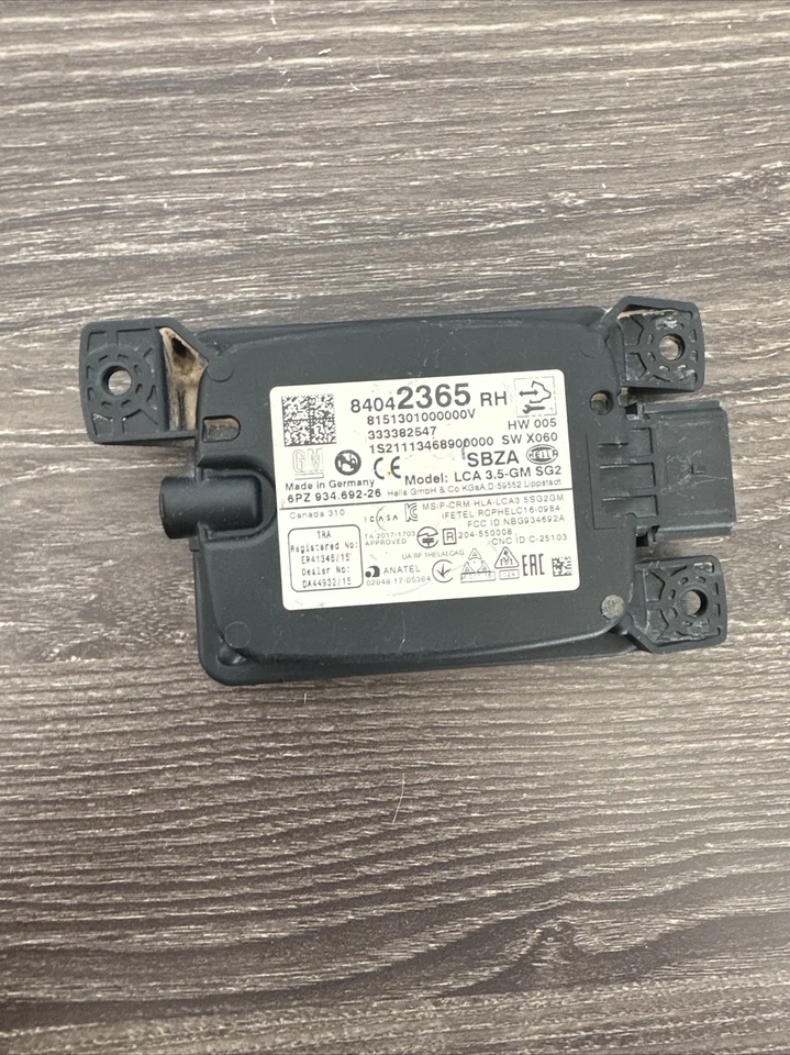 2020 Chevy Traverse RH Blind Spot Monitor Radar/Lane Change Assist 6PZ93469226 - Image 1 of 4