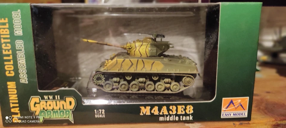 Easy Model Dragon armor Sherman M4A3E8 US  Tank   1/72 scale  - Image 1 of 1