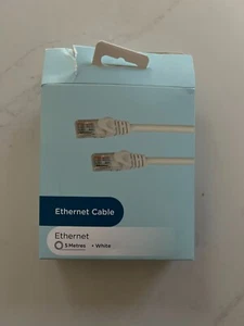 Network Ethernet Cable Cat5e LAN UTP Patch Internet Lead 5m - Bild 1 von 2