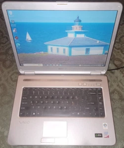 Sony Vaio Laptop VGN-NR4983E 15" Win10Pro Intel Core 2 Duo T5750 2.00GHz 3GB RAM - Picture 1 of 18