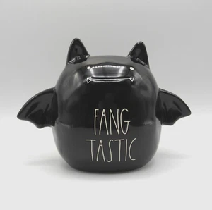 RAE DUNN BY MAGENTA FANG TASTIC BLACK CERAMIC BAT FIGURINE HALLOWEEN DECOR NEW - Picture 1 of 16