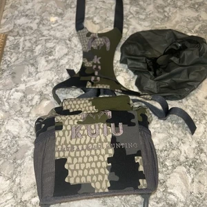 Kuiu Ultralite Jagd Camo Fernglas Schultergurt / Regenschutz Gr. L Neu ohne Etikett - Bild 1 von 4