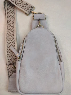 Bolso Bandolera Anthropologie Urban Originals Liberty Gris Correa para Guitarra Ajustable Foto 1 de 4