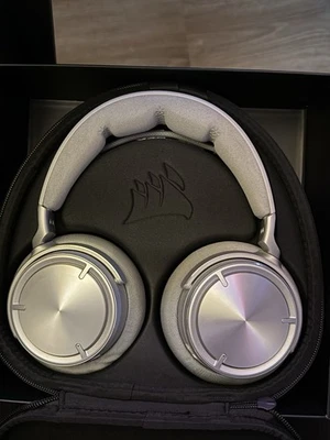 Corsair Virtuoso Max Weiß Wireless Gaming Headset mit Garantien Garantie - Bild 1 von 3