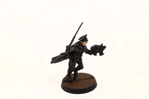Warhammer 40K Gaunts Ghosts Commissar Ibram Gaunt Painted CW - Picture 1 of 5