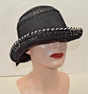 Sombrero de Paja Vintage M'sieu Leon Años 60 Negro Marfil Arco Trasero Hecho en Canadá Foto 1 de 4